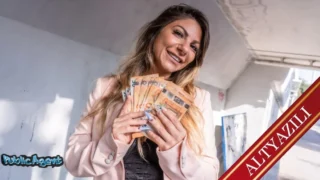 Dul Annemi bir yıldır sikiyorum Bugün kız kardeşimde dahil oldu